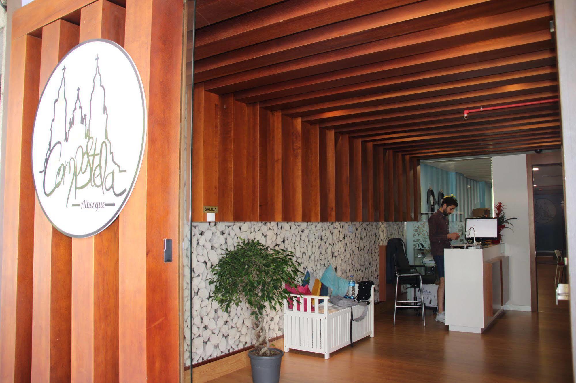 Albergue Compostela Σαντιάγο ντε Κομποστέλα Εξωτερικό φωτογραφία